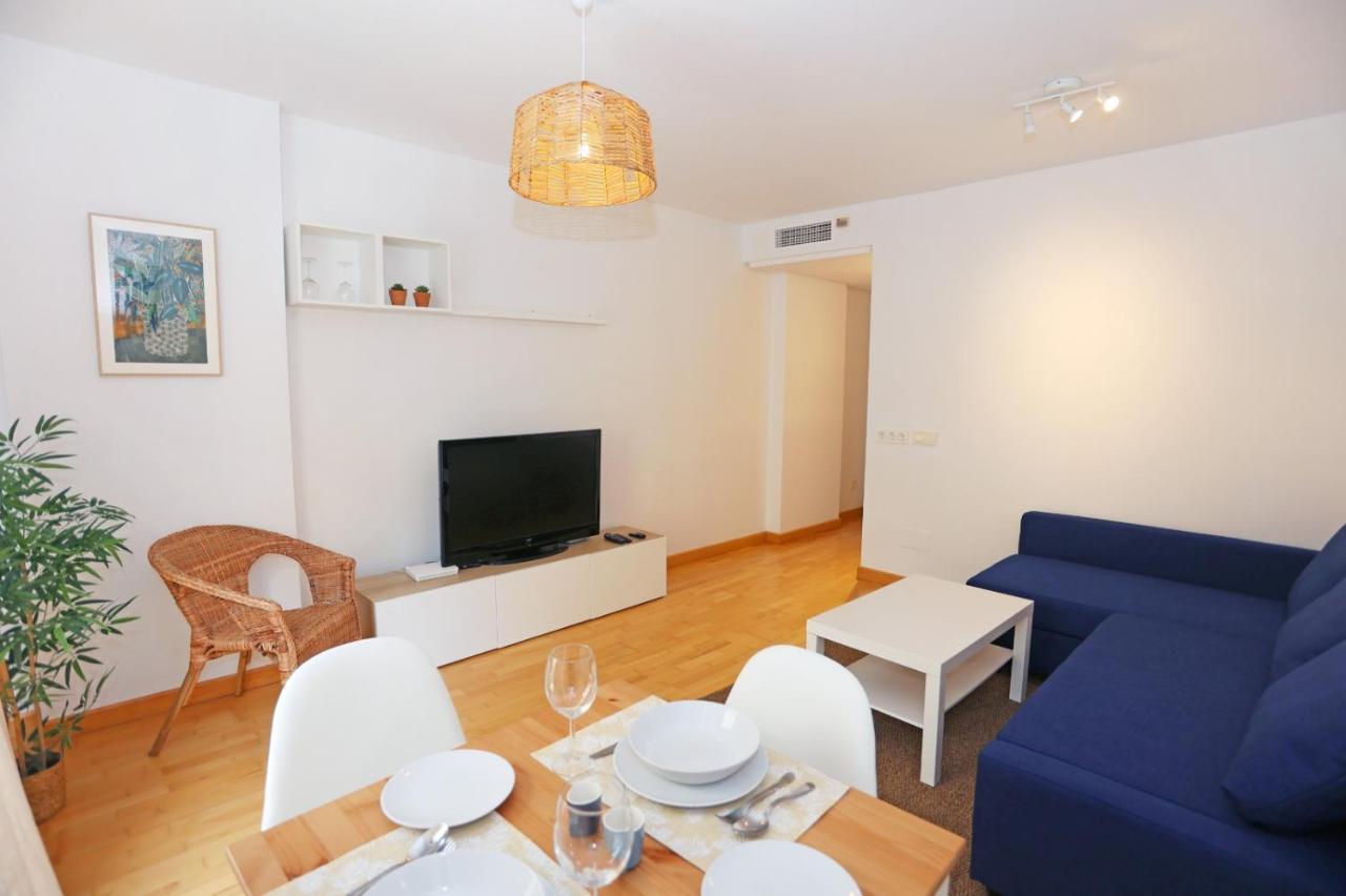 Casa Fenicia - Cosy Apartment With Free Private Parking 马拉加 外观 照片