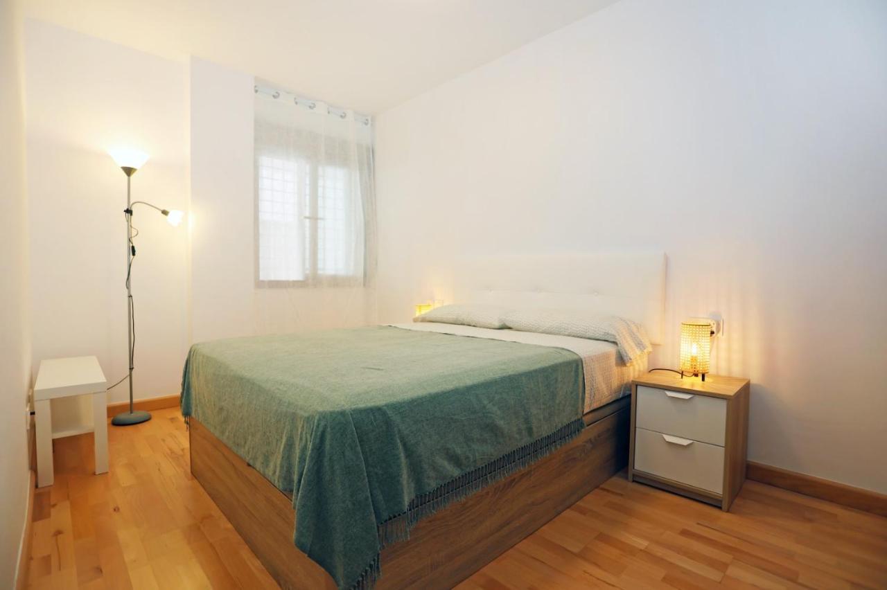 Casa Fenicia - Cosy Apartment With Free Private Parking 马拉加 外观 照片